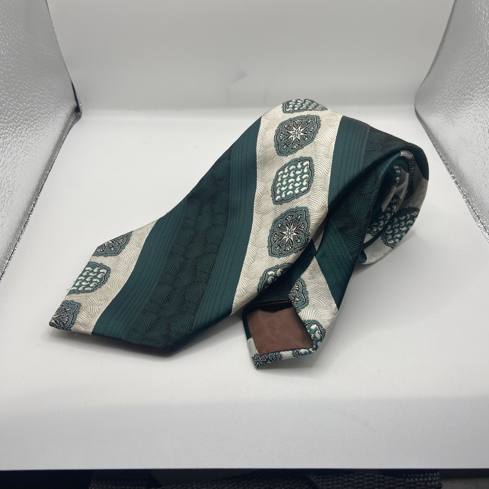Vintage Limited Edition By Olley Necktie Men One Size Green Cream Striped Formal